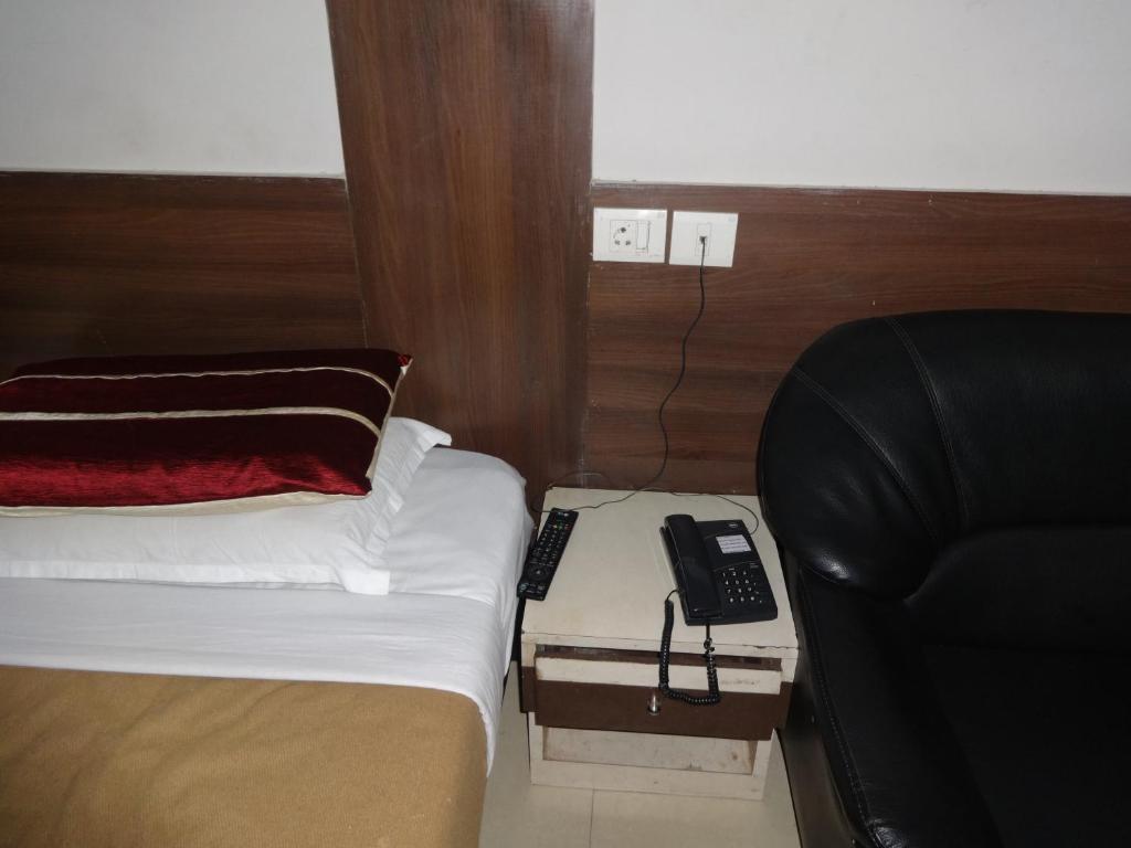 Hotel Miland Palace Bhubaneswar Exterior foto