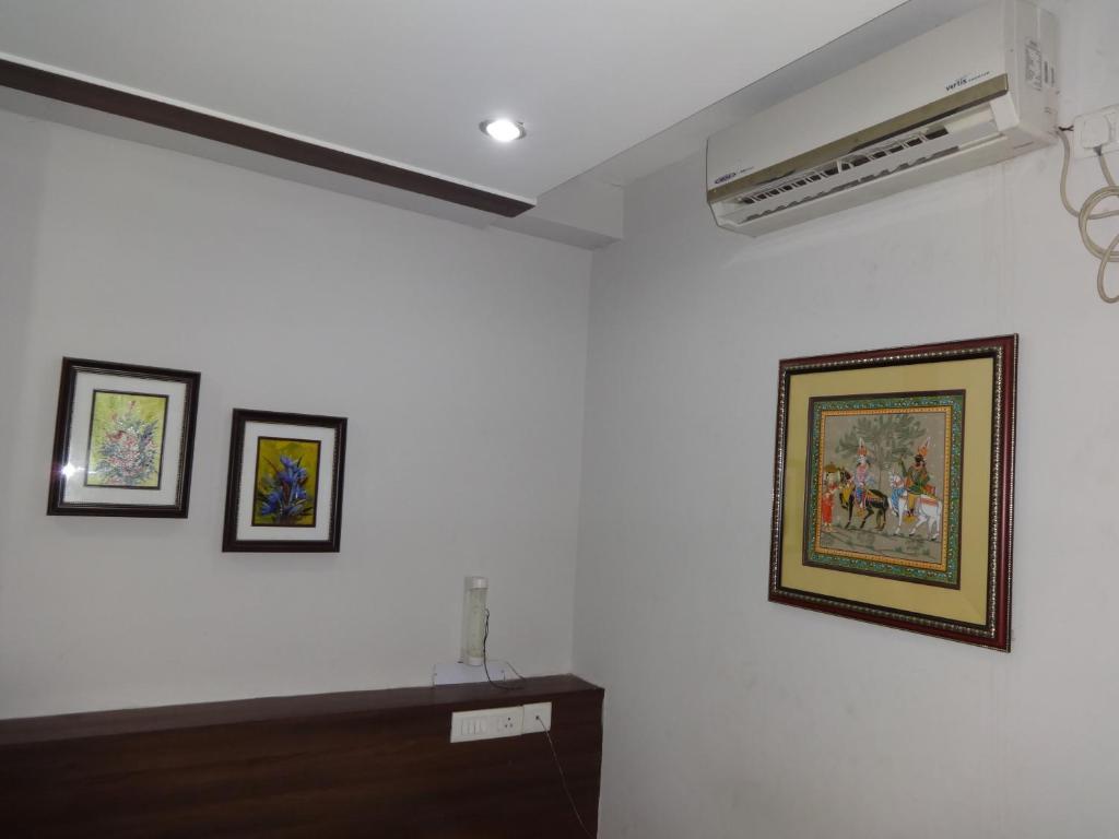 Hotel Miland Palace Bhubaneswar Exterior foto